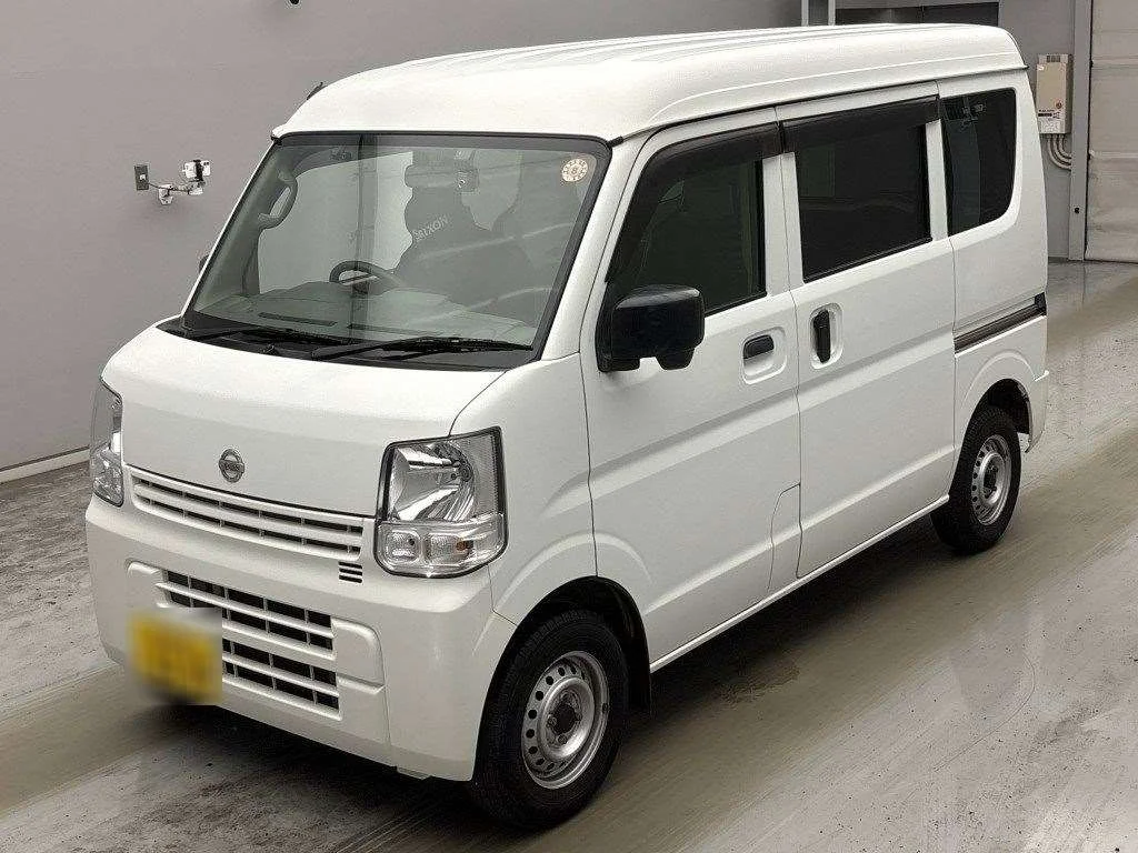 Nissan NV100 Clipper DR17V 2026